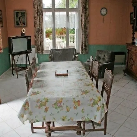بيت للعطل House Les Tendres Terres *