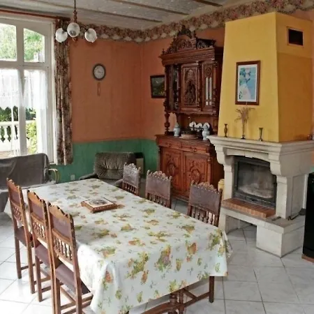 House Les Tendres Terres بيت للعطل